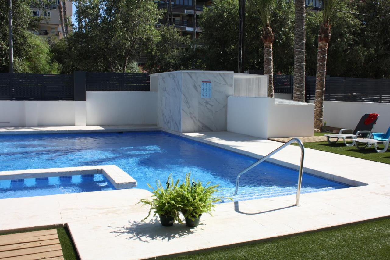 Apartament Torre Paris Alicante Zewnętrze zdjęcie
